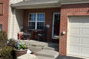 329 Manor Rd, Harleysville, PA 19438 - Photo 2