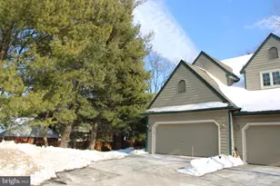 416 Glen Arbor Ct, King of Prussia, PA 19406 - Photo 2