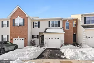 101 Green View Drive, Pottstown, PA 19464 - Photo 2