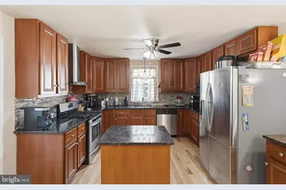 7516 Oak Lane Road, Elkins Park, PA 19027 - Photo 8