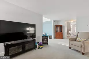 315 Bradford Ln, Lansdale, PA 19446 - Photo 6