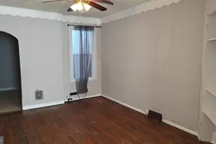 229 W Spruce St, Norristown, PA 19401 - Photo 4