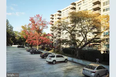 1001 City Avenue #W-405, Wynnewood, PA 19096 - Photo 2