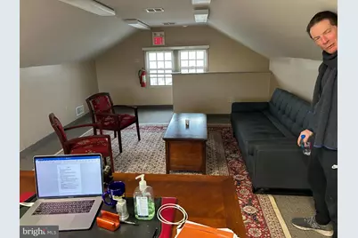 404 Main Street #CARRIAGE HOUSE, Pennsburg, PA 18073 - Photo 2