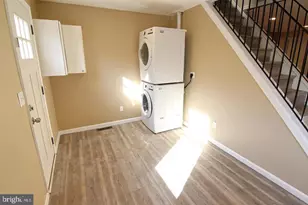 39 W 2nd St, Bridgeport, PA 19405 - Photo 24