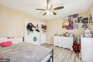 39 W 2nd St, Bridgeport, PA 19405 - Photo 20