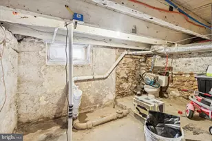 39 W 2nd St, Bridgeport, PA 19405 - Photo 22