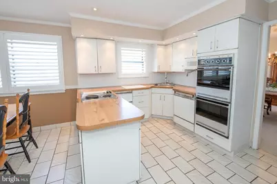 233 Lamplighter Lane, Huntingdon Valley, PA 19006 - Photo 14