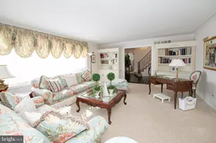 233 Lamplighter Ln, Huntingdon Valley, PA 19006 - Photo 6