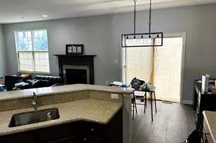 317 Fairfield Cir S, Royersford, PA 19468 - Photo 6