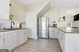 317 W Sterigere St, Norristown, PA 19401 - Photo 6