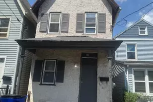 409 Beech St, Pottstown, PA 19464 - Photo 1
