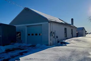 2930 N Charlotte St, Pottstown, PA 19464 - Photo 1