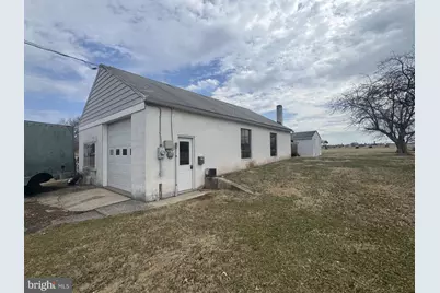 2930 N Charlotte Street, Pottstown, PA 19464 - Photo 2
