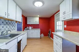 316 Green St, Lansdale, PA 19446 - Photo 10