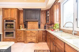 1710 Thornbury Ln, Maple Glen, PA 19002 - Photo 18