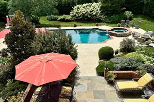 1710 Thornbury Ln, Maple Glen, PA 19002 - Photo 4