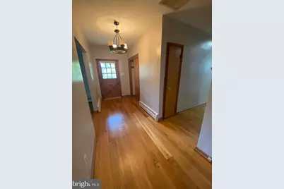 1002 Windsor Avenue, Dresher, PA 19025 - Photo 8