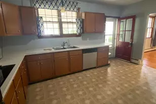 1002 Windsor Ave, Dresher, PA 19025 - Photo 4