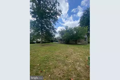 1002 Windsor Avenue, Dresher, PA 19025 - Photo 18