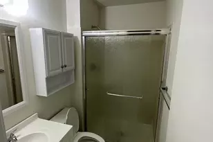 1002 Valley Glen Rd, Elkins Park, PA 19027 - Photo 10