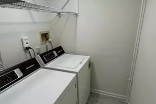 1002 Valley Glen Rd, Elkins Park, PA 19027 - Photo 12