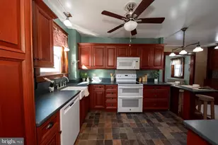 1309 W Orvilla Rd, Hatfield, PA 19440 - Photo 4