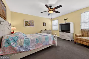 196 Azalea Cir, Royersford, PA 19468 - Photo 18