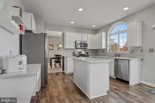 118 Fairbrook Dr, Gilbertsville, PA 19525 - Photo 12