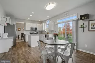 118 Fairbrook Dr, Gilbertsville, PA 19525 - Photo 10