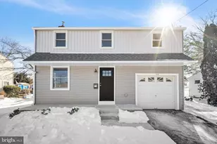 330 Windsor Ave, Hatboro, PA 19040 - Photo 2