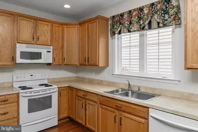 4349 Meadowridge Lane, Collegeville, PA 19426 - Photo 12