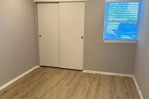 319 Meadowview Ln, Mont Clare, PA 19453 - Photo 12