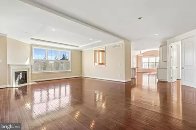 211 Pelham Court, Flourtown, PA 19031 - Photo 2