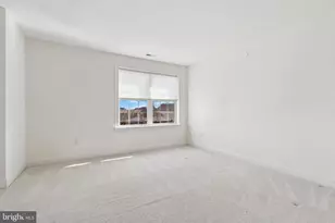 211 Pelham Ct, Flourtown, PA 19031 - Photo 14