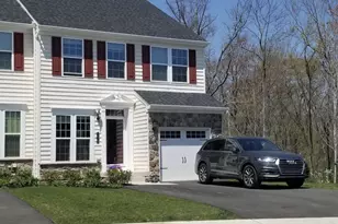 135 Briarwood Ln, Colmar, PA 18915 - Photo 2