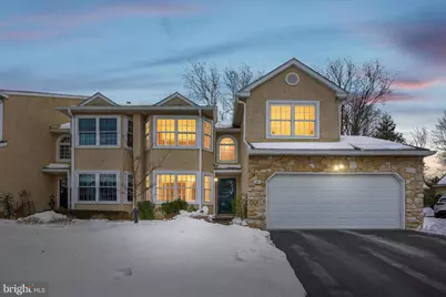 201 Crystal Court, Blue Bell, PA 19422 - Photo 2