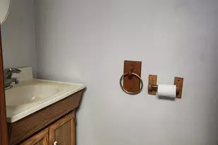 601 Green St, Bridgeport, PA 19405 - Photo 22