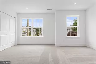 201 8th St, Bridgeport, PA 19405 - Photo 10