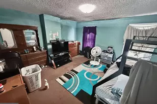 1040 Green St, Norristown, PA 19401 - Photo 10