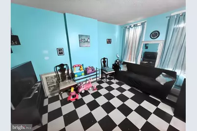 1040 Green Street, Norristown, PA 19401 - Photo 2