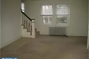 922 Delmont Dr, Wynnewood, PA 19096 - Photo 2