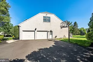 1716 St Georges Rd, Dresher, PA 19025 - Photo 10