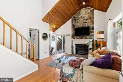 415 Brown Briar Circle, Horsham, PA 19044 - Photo 2