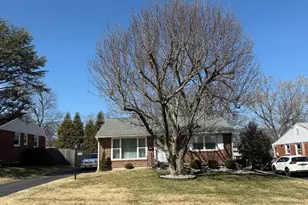 2427 Springview Rd, Norristown, PA 19401 - Photo 2