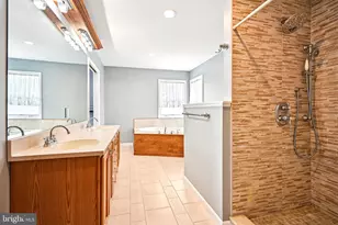 2 Blue Ridge Rd, Plymouth Meeting, PA 19462 - Photo 30