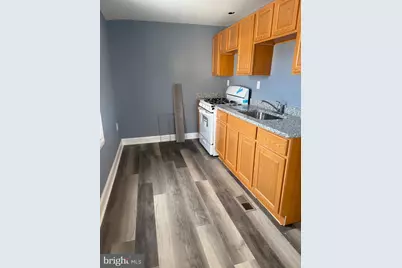 702 Astor Street, Norristown, PA 19401 - Photo 6