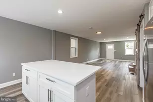 454 Old Elm St, Conshohocken, PA 19428 - Photo 10