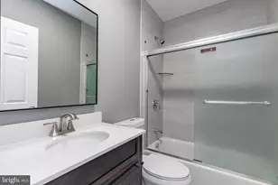 454 Old Elm St, Conshohocken, PA 19428 - Photo 22