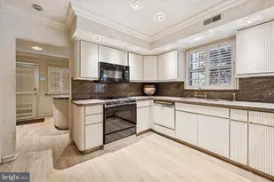 612 Argyle Cir, Wynnewood, PA 19096 - Photo 10